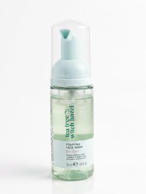 Bōots - Tea Tree & Witch Hazel Foaming Face Wash | 50mL