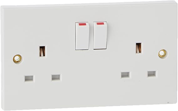 13 AMP Socket Outlet - 2 Gang Switched SP+1Earth Terminal