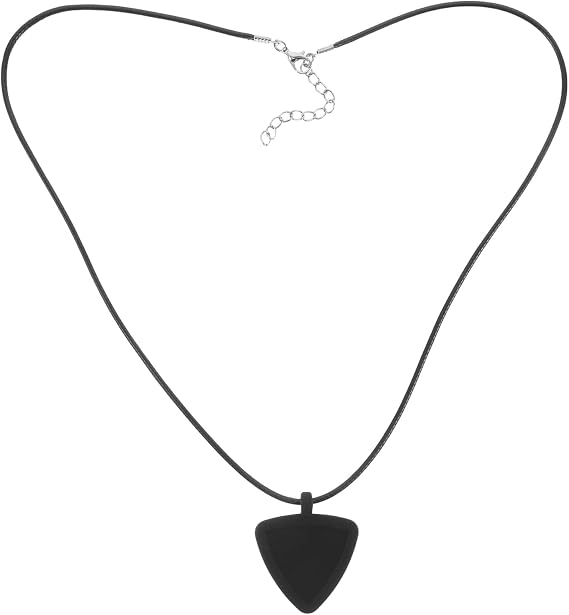 Creative Black Guitar Pick Holder Necklace Triangular Silicone and Metal Storage Sleeve Soft Comfortable Stylish Pendant for Guitarists Music Accessory
