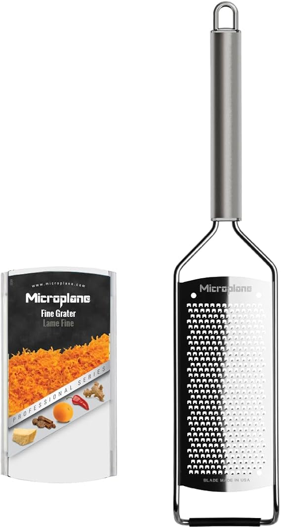 Microplane Pro Series 2.0 Zester Kitchen Grater with Hard Cheese, Citrus Fruit, Garlic, Chili, Cinnamon, Nutmeg, Made in USA