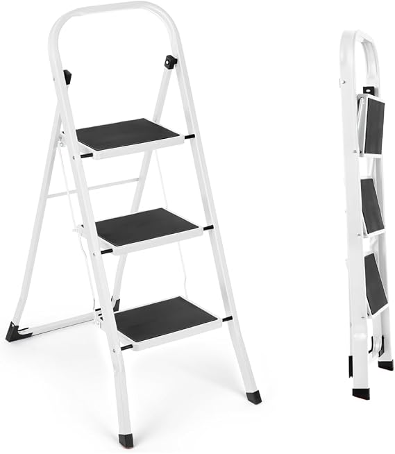 3 Step Ladder | Portable Folding Ladders | Lightweight Sturdy Steel Ladder | Anti Slip Feet | Non-Slip Safety Treads | Easy to Store Step Stool | DIY Gardening Kitchen Garage | 150kg Capacity, White