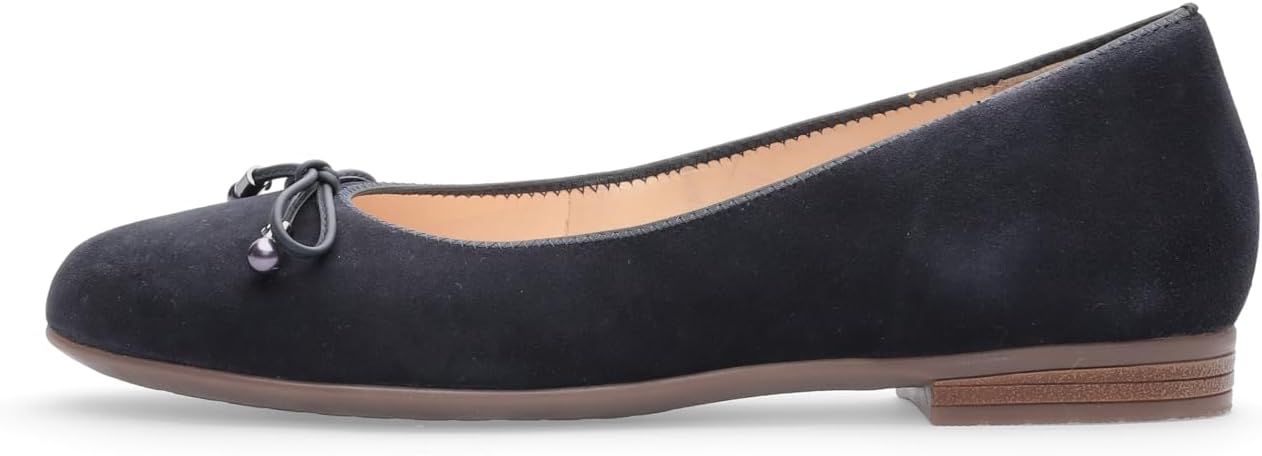 ARA Women's Patria Ballet Flats
