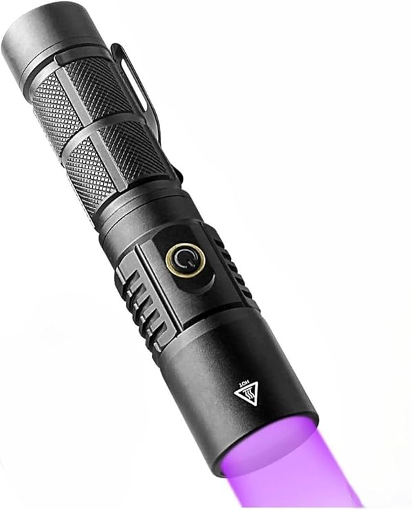 30W UV Işık Feneri, 365nm Profesyonel Güçlü, USB-C Şarjlı, Plastik Gövde, Su Dayanıklı, Para Kontrol ve Kamp için, 15x5x3 cm [Enerji Sınıfı A++]