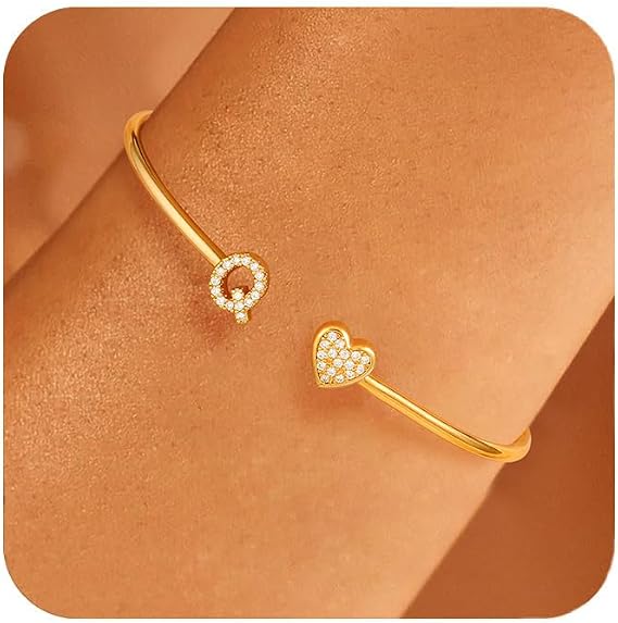 Honsny ゴールドイニシャルブレスレット 女性用 18Kゴールドメッキイニシャルハートカフバングルブレスレット 変色しない 優美でかわいいゴールドイニシャルブレスレット ティーンブライズメイド トレンディギフト ジュエリー, one size, 宝石なし