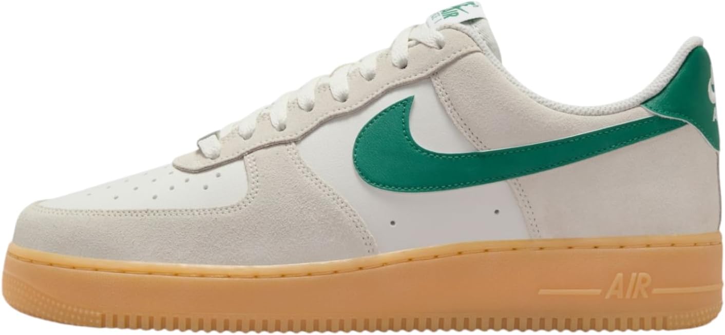 NIKE Men's Air Force 1 '07 Lv8Sneaker