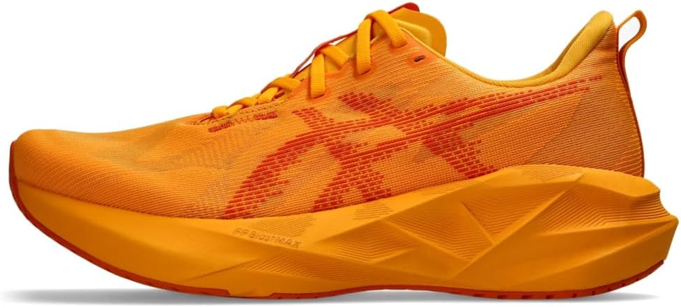 ASICS Novablast 5 Trainers