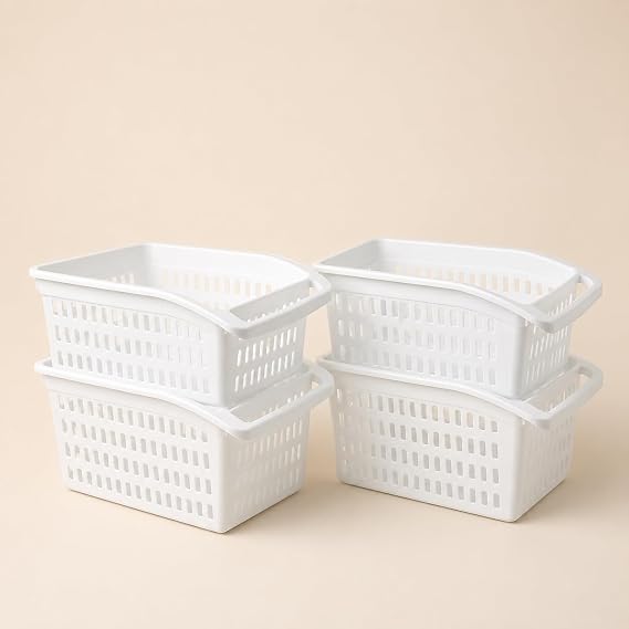 4’lü Beyaz Plastik Düzenleyici Sepet, Kulplu Mutfak Dolap İçi Organizer, Buzdolabı Erzak Saklama Sepeti, 30x17x15 cm Çok Amaçlı Raf ve Tezgah Düzenleyici