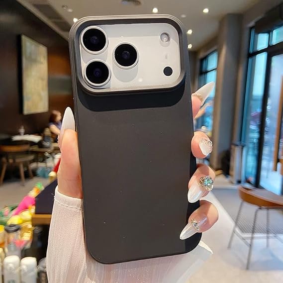 iPhone 17 Pro Max ile Uyumlu İçi Kadife Lansman Silikon Kılıf – Kamera Korumalı, Darbe Emici, Premium Yumuşak Kapak Siyah