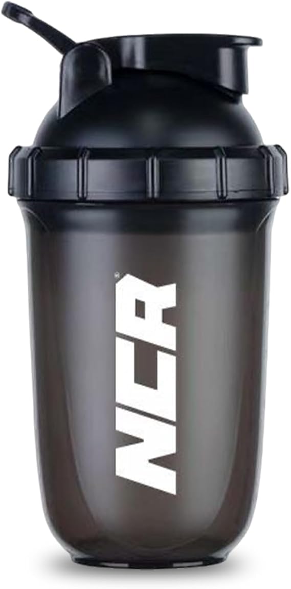 Shaker Bottle 700ml - Leakproof Gym Bottle for Pre Workout, Protein Shakes & Supplements - BPA Free Plastic Drinks Bottle with Mixing Ball - Dishwasher Safe Gym Accessories