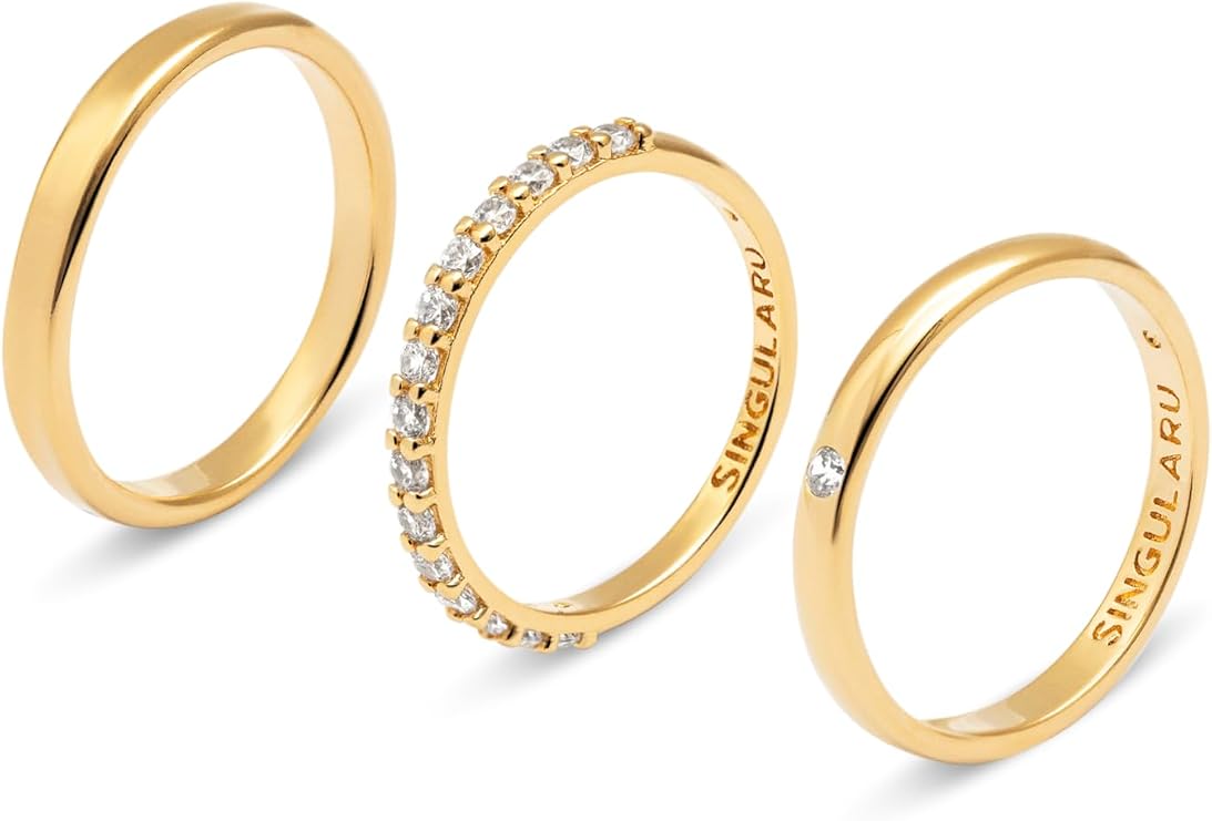 SINGULARU - Pack of 3 Rings Choices. Brass with 18 Kt Gold Plated Finish Polished and Zircons -Combinable. Jewellery for Women. Size 18
