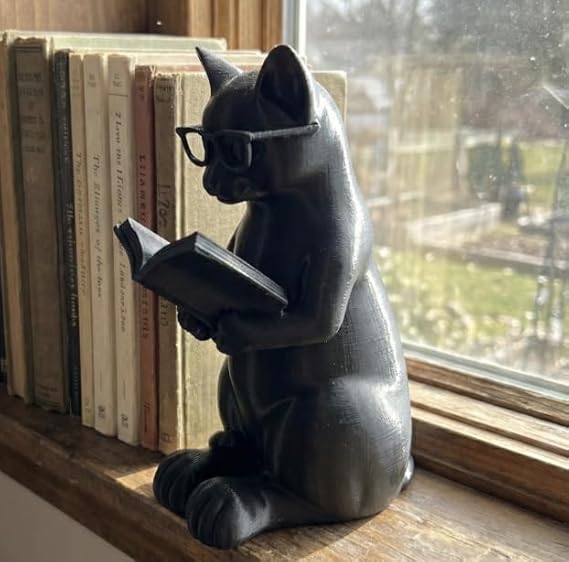 Entelektüel Kedi Dekoratif Biblo - Kitap Okuyan Kedi Heykelciği - Kütüphane ve Raf Aksesuarı - Kedi Severlere Özel Hediyelik Figur