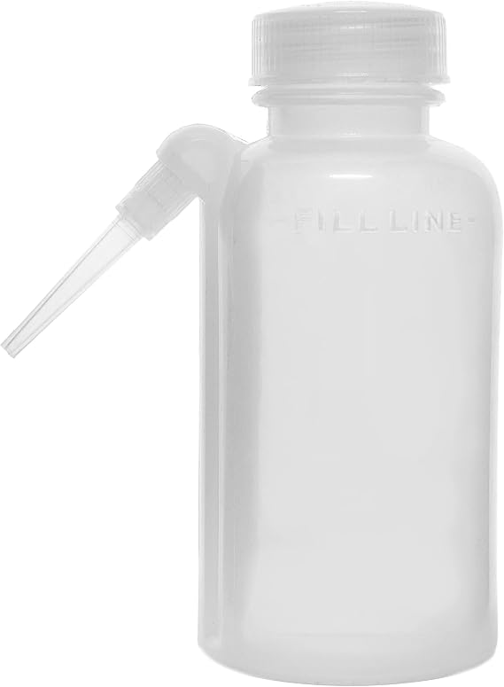 EISCO ウォッシュボトル 250ml - ポリエチレン - 半透明 割れない - スクリューキャップ 液体ラボ用ダウンスパウト付き