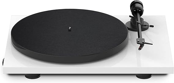 Pro-Ject E1, Plug & Play Entry Level Record Player with OM5e and 33/45 electronic speed switch (White)