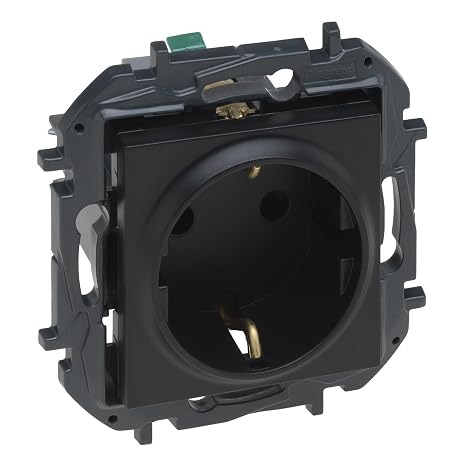 LEGRAND Socket 2P+T 16A Built-In Component, Niloé Step, Anthracite, 398252B