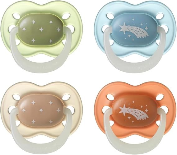 Tommee Tippee NightGlow Pacifier, 0-6 Months