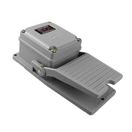 Foot Pedal Switch 15 A/250 V Aluminium Foot Switch Moment Pedal Foot Pedal Control Switch with Silver Contacts Non-Slip Texture Design Mechanical Life 1 Million Times Electrical Life