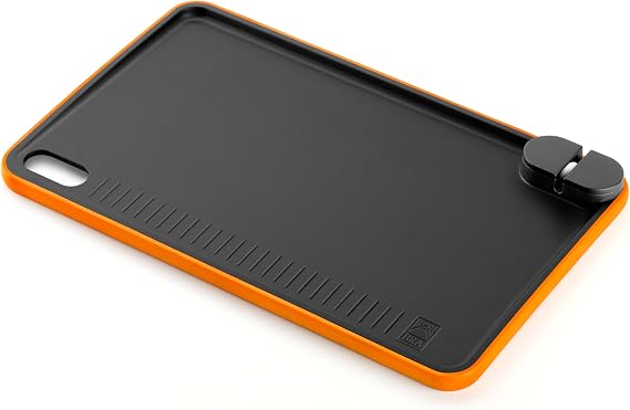 BRA Efficient | Cutting Board with Sharpener