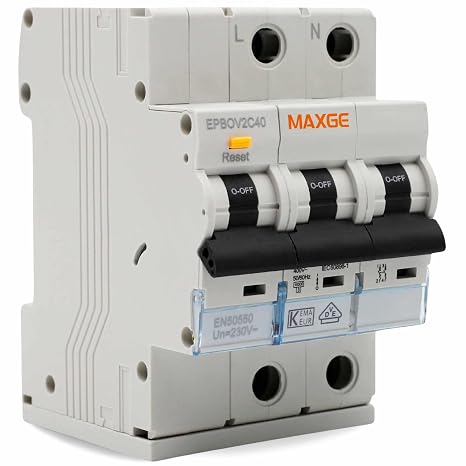 TECHZOCO IGA + permanent surge combined protection, Single-phase protector, Surge protection, EN50550 standard, C curve, Operating range 170V to 280V, 6kA, 2 Poles. 40A