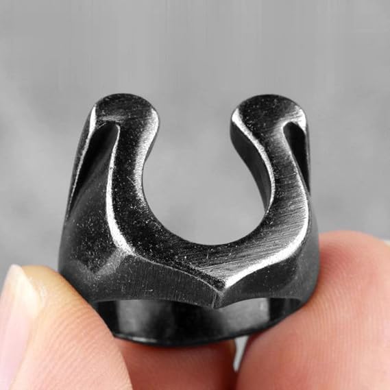 Retro Old Black Horseshoe Stainless Steel Mens Rings Punk Hip Hop for Male Boyfriend Biker Jewelry Creativity Gift Wholesale