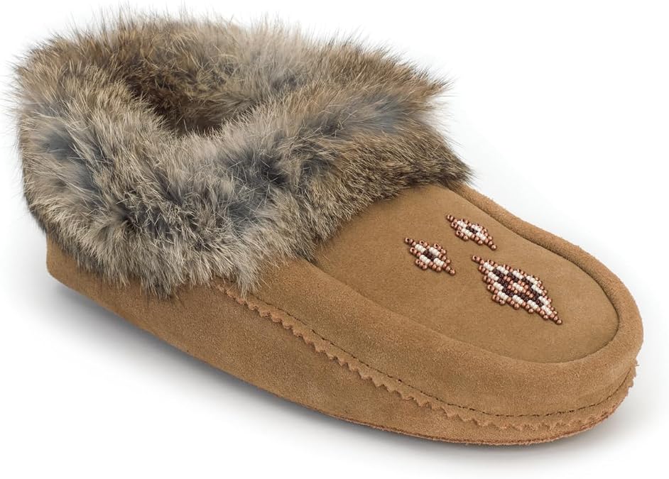 Manitobah Mukluks Women's Color: Brown