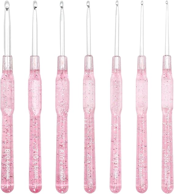 7Pcs Crochet Hook Set 2mm/2.5mm/3mm/3.5mm/4mm/4.5mm/5mm Crochet Hook Ergonomically Designed for Arthritic Hands Tips for Beginners Adults for Soft Toys Scarves Hats Blankets Coasters (Pink)