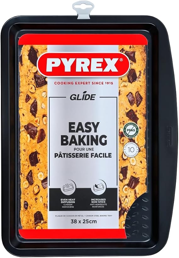Pyrex - Glide Rectangular Metal Baking Tray - PFAS-Free Non-Stick Coating - Even Cooking - Durable - Practical XL Handle - Dishwasher Safe (38 x 25 cm)