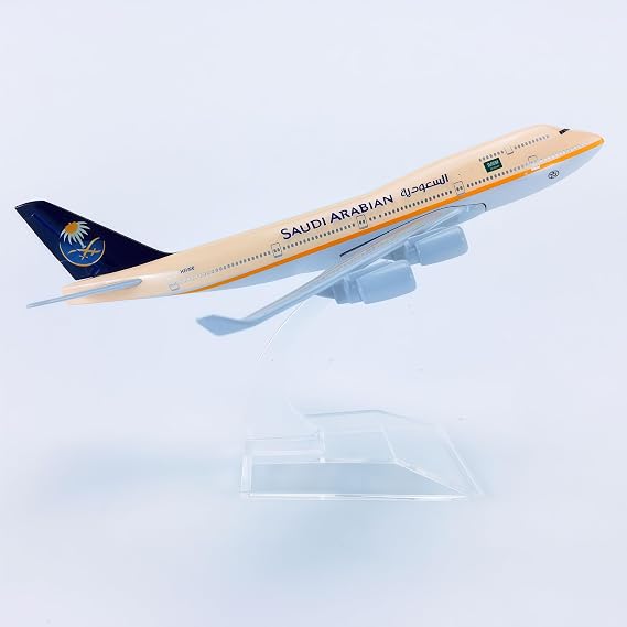 Saudi Arabian B747 Airplane Model Diecast Metal Alloy 1:400 Scale Display Collectible Gift Ornament for Desktop