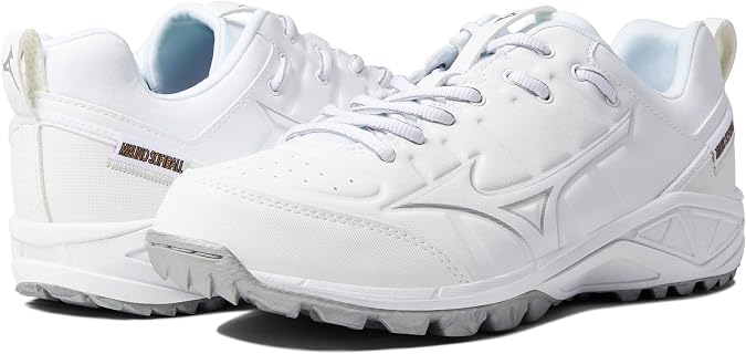 Mizuno Ambition 2 All Surface Low Womens Turf Shoe