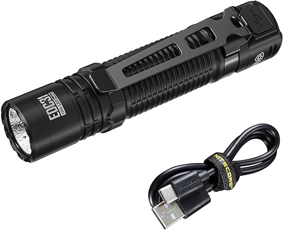 Nitecore Taktik El Feneri EDC31 USB Şarjlı LED El Feneri, Çok Parlak 3500 Lümen, Uzun Çalışma Süresine Sahip Kompakt Dış Mekan El Feneri [Enerji Sınıfı A++]