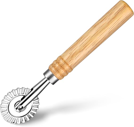 ElevateTech Pasta Cutter Wheel Ravioli Cutter Long Wooden Handle Pasta Pastry Cutters Wheel Dough Fluted Portable Dumpling Lace Making Biscuit Mold Suitable Kitchen Home (Silver 6.3 Inches)