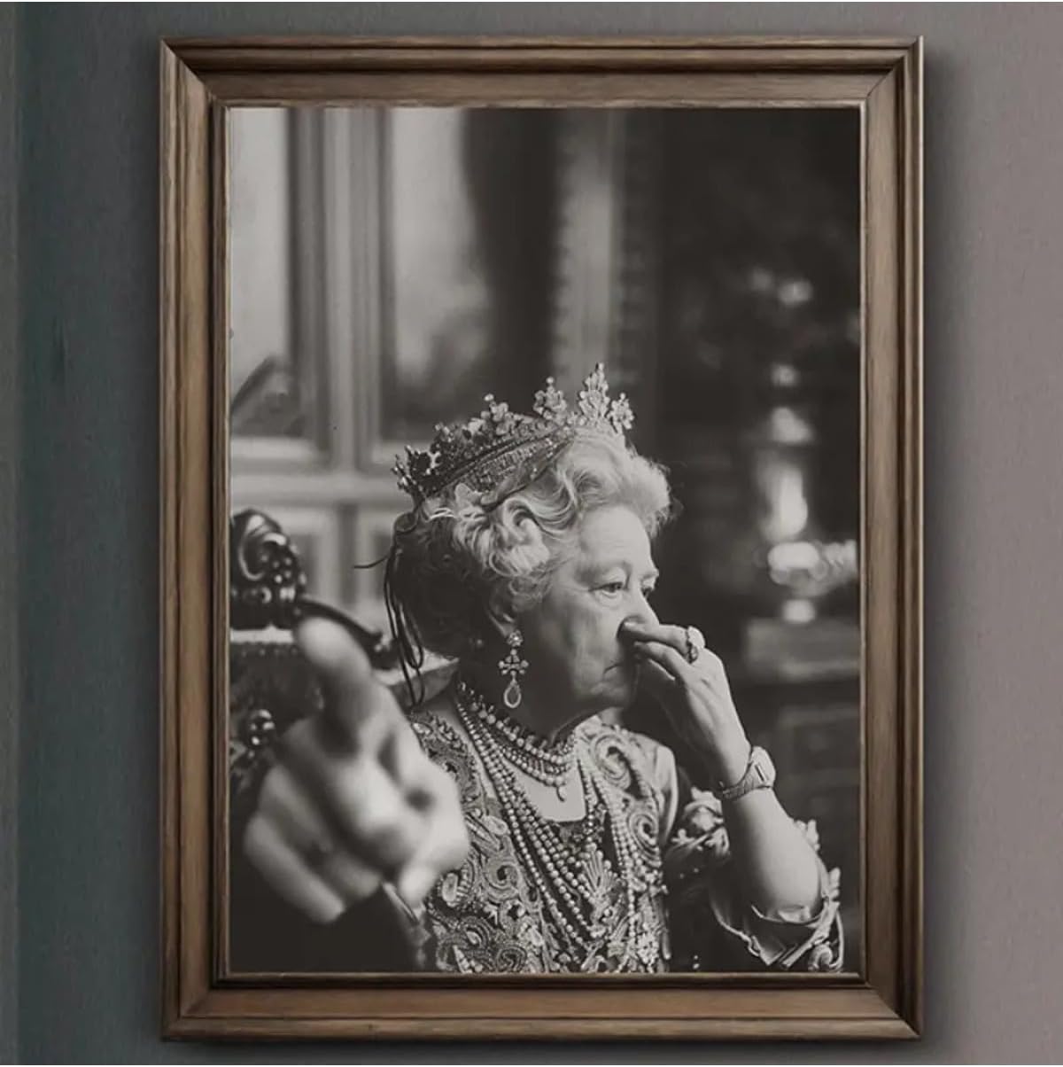 512 STORE Vintage Kraliçe Banyo Duvar Dekor Çerçevesiz Poster 15 X 21 Gri, r32g24grtbh