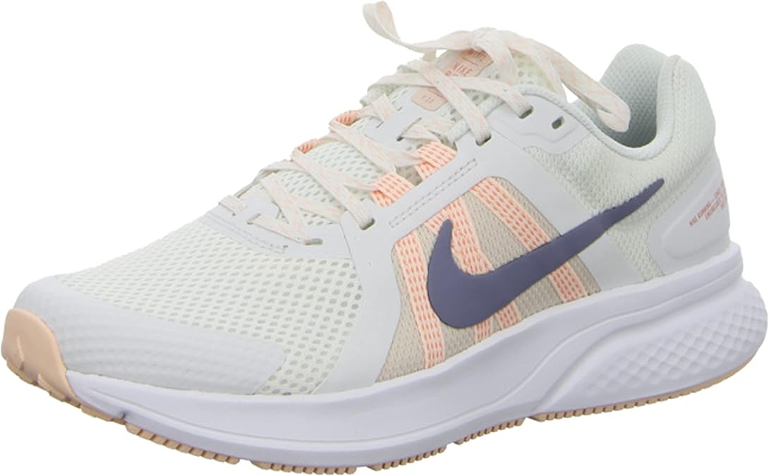 NIKE Women's W Run Swift 2 Shoe