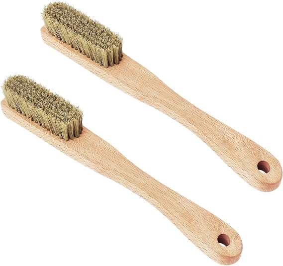 Rock Climbing Brush & Bouldering Brush with Thick Ultra Durable Boar's Hair Bristles and Ergonomic Handle for All Climbing Holds & Climbing Chalk Types Indoor or Outdoor (CJ-CB2010B(1 PCS))
