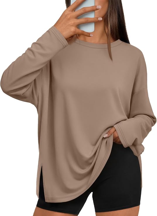 トレンディ クイーン オーバーサイズ サイド スリット Tシャツ 女性用 長袖 ワークアウト トップス 秋 ファッション ジム カジュアル Tシャツ ベーシック Y2k 服
