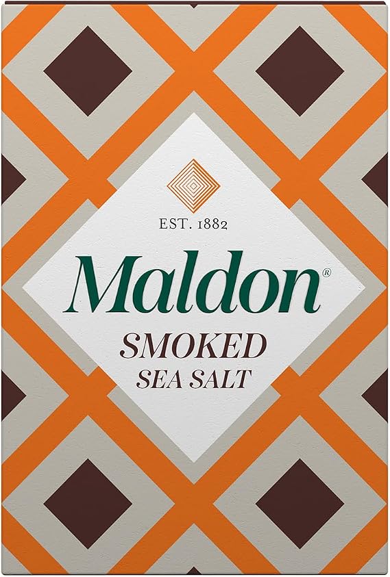 Maldon - Smoked Sea Salt Flakes - Unique Pyramid Shaped Salt Flakes - Gently Smoked Over Oak - Perfect for a Wide Range of Dishes, Hand-Harvested for Four Generations - 125g Box