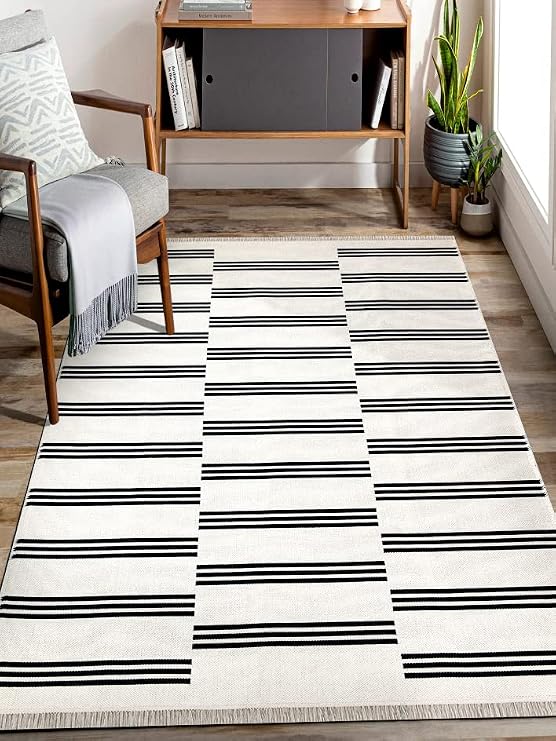 MEC HOME Karesse 133 Siyah Çizgili - Modern, Yıkanabilir, Çift Taraflı Kilim - 7 Farklı Boyut Seçeneği ile Salon, Mutfak, Antre Halı-Kilim (120x170)