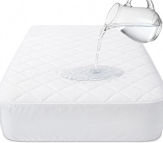 Waterproof Mattress Protector Small Double 4ft – Fitted Mattress Cover with Waterproof Protection, Soft & Breathable, Elasticated Secure Fit, Machine Washable Bedding Protection