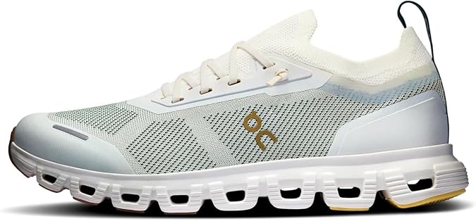 On Women's Cloud 6 Versa Trainers