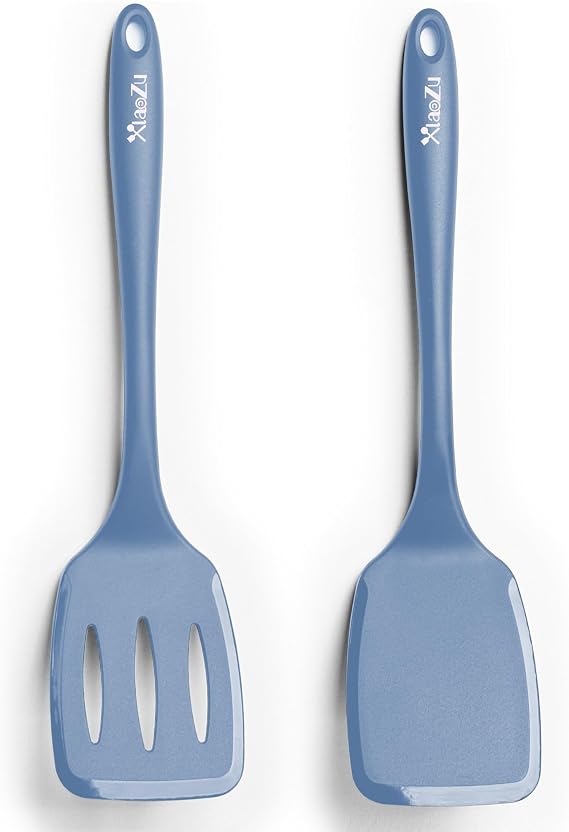 2 Pack Spatulas Set, Seamless Spatulas Silicone Heat Resistantan, Solid & Slotted Turners for Non Stick Cookware, Kitchen Utensils for Fish, Eggs, Pancakes, Wok (Blue)