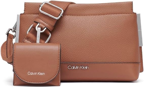 Calvin Klein Bianca トリプルコンパートメント クロスボディ