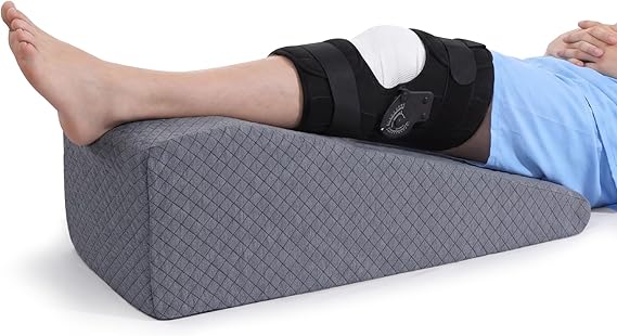 Leg Elevation Pillow for After Surgery – Knee Replacement & Recovery Wedge Pillow for Knee, Hip & Ankle Support, Orthopaedic Leg Rest Pillow for Home Recovery Equipment