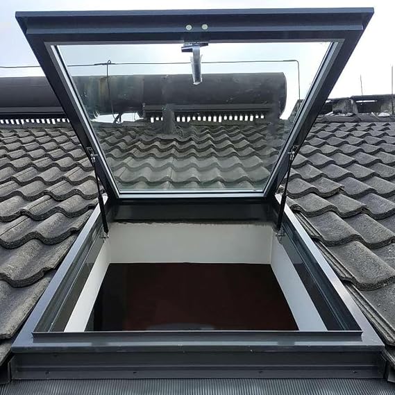 Skylight Windows for House Roof, Sloped Flat Roof Lighting Well Window Skylight House Roof Window, Manual Venting Egress Roof Windows, Customizable Attic Skylight for Hallway Sun Room Stairway Garage(