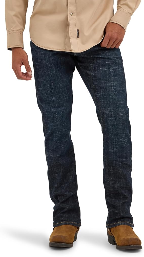 Wrangler Men's Retro Slim Fit Bootcut Jean US Size: