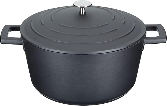 MasterClass Casserole Dish with Lid, Medium 4L/24 cm, Lightweight Cast Aluminium, Induction Hob and Oven Safe, Black