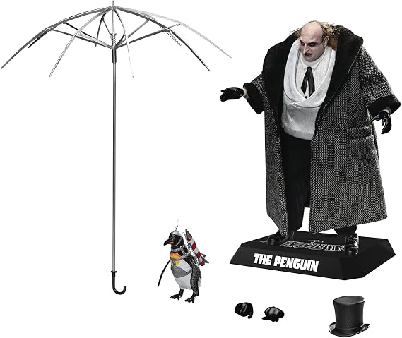 Batman Returns: Penguin DAH-134P Deluxe Dynamic 8-ction Figure