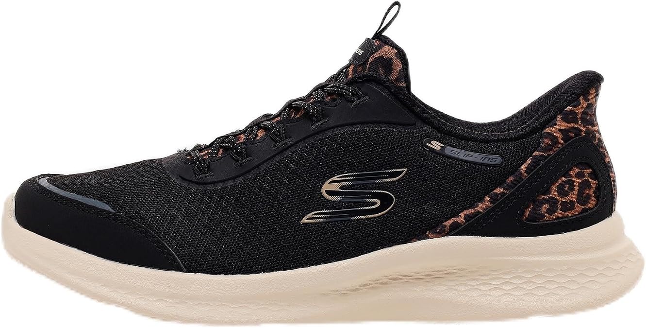Skechers Kız Çocuk Flutter Hearts Sandalet, 303110L LVAQLVAQ