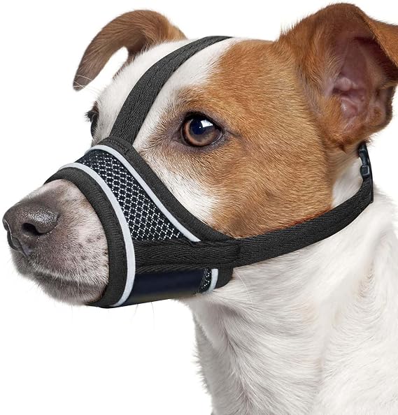 Comfortable Breathable Mesh Dog Muzzle with Headband, Adjustable Design Dog Muzzle for Preventing Biting, Barking, Licking and Chewing (Black, M)
