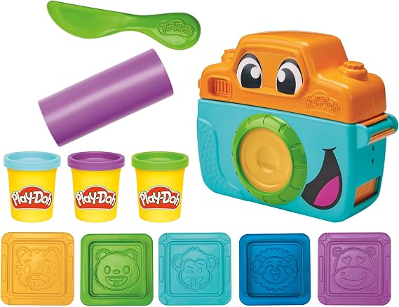 Play-Doh Fotoğraf Eğlencesi Başlangıç Seti | Hayal Gücüne Dayalı Oyun İçin Oyuncak Kamera | 2 Yaş ve Üzeri Kız ve Erkek Çocuklar İçin Sanat ve El İşi Etkinlikleri | 7 Aksesuar ve Oyun Matı Dahil