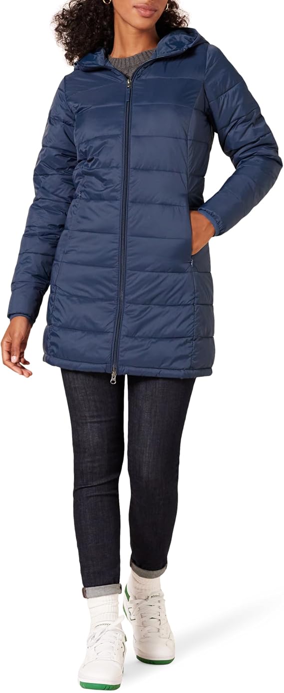 Amazon Essentials Women's Lightweight Water-Resistant Packable Hooded Puffer Jacket (Available in Plus Size)