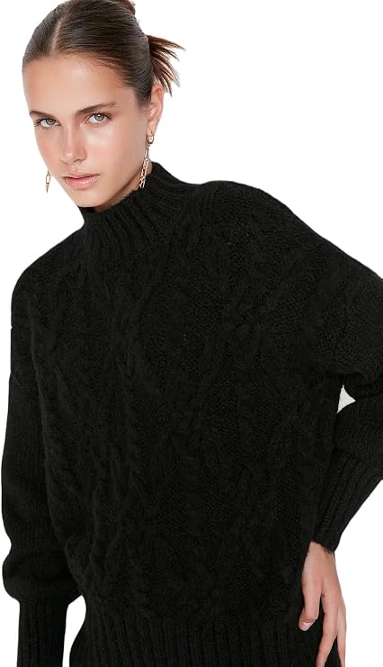 Trendyol Women's Turtleneck Plain Regular Sweater Sweatshirt (Pack of 1)